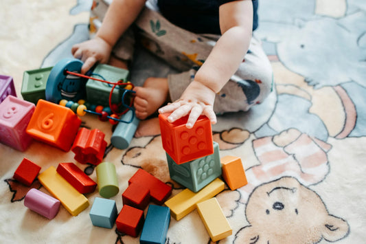 How to Choose Safe and Engaging Toys for Every Stage of Your Baby's Development