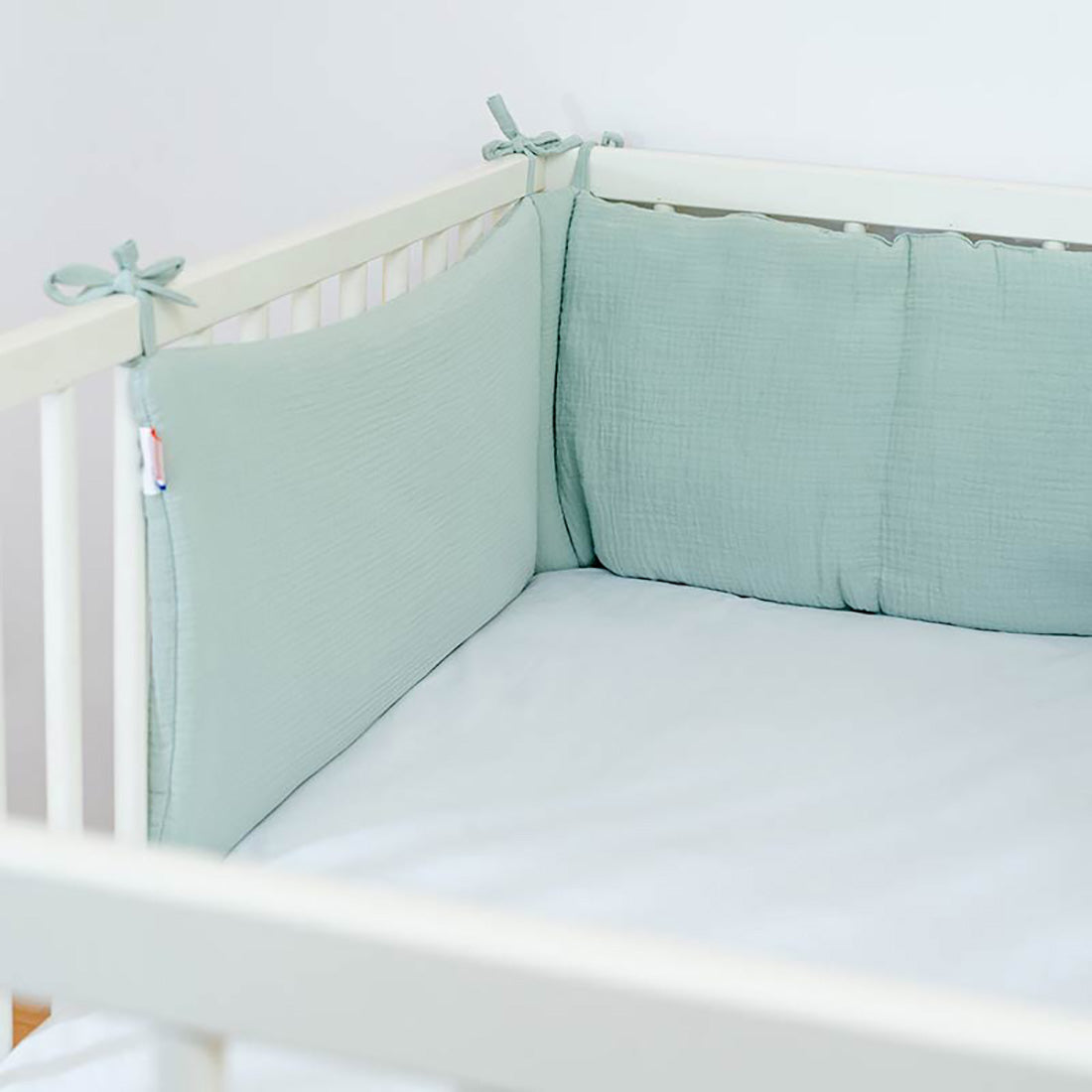 Organic Cotton Cot Bumper – Green - Little Sprouts & Co. - Bedding Essentials - [product tags]