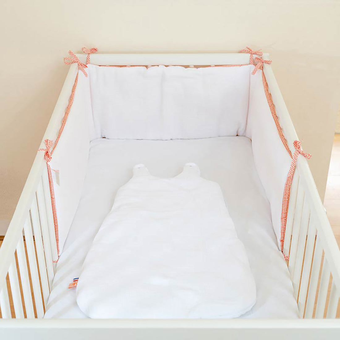 Organic Cotton Cot Bumper - White - Little Sprouts & Co. - Bedding Essentials - [product tags]