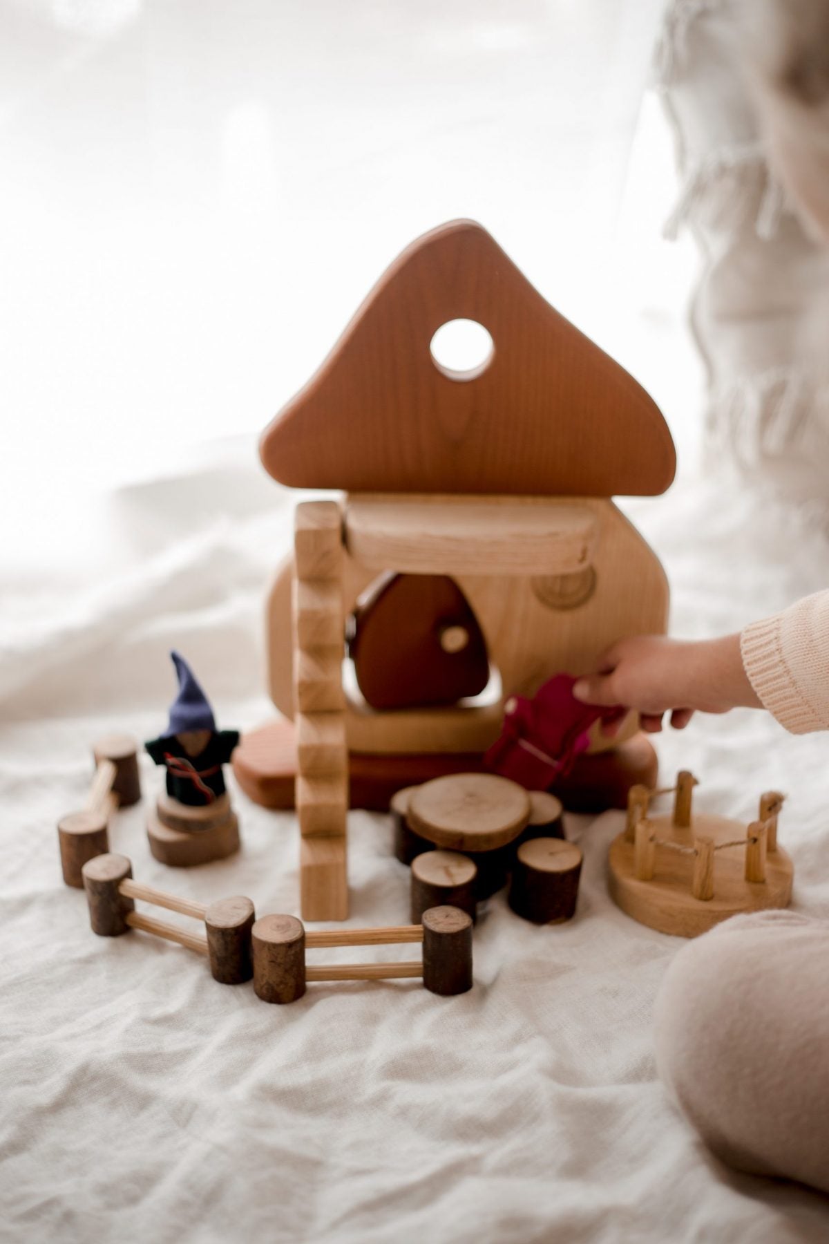 Mushroom House - Little Sprouts & Co. - Sensory Toys - [product tags]