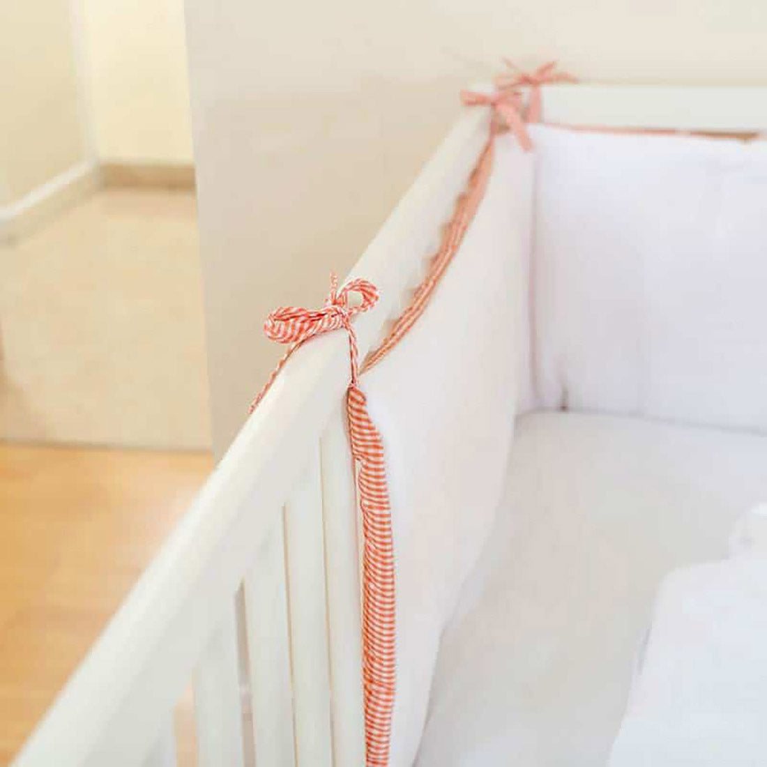 Organic Cotton Cot Bumper - White - Little Sprouts & Co. - Bedding Essentials - [product tags]