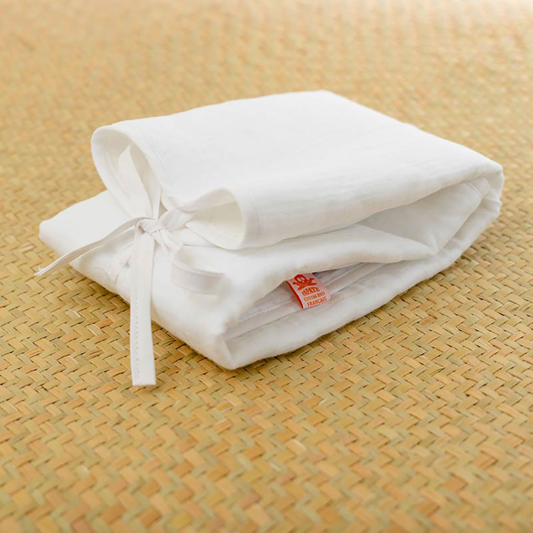 Nomadic Changing Mat - White - Little Sprouts & Co. - Changing Essentials - [product tags]